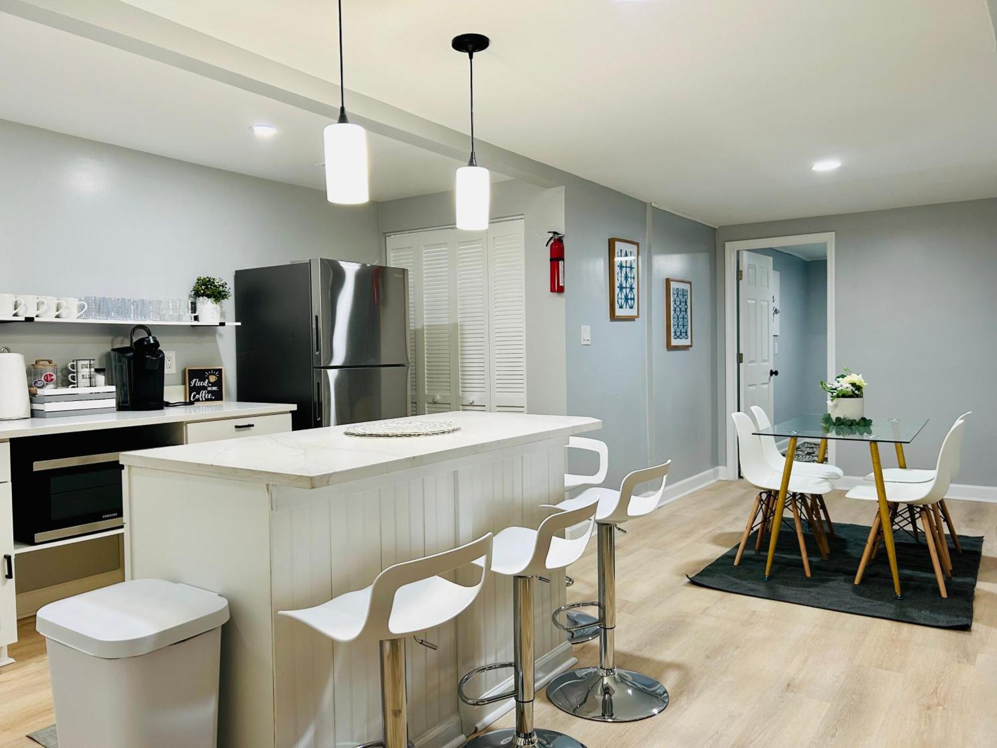 שרלוט Comfy Lower Lvl Apt With Jetted Tub Near Uptown And Unc מראה חיצוני תמונה