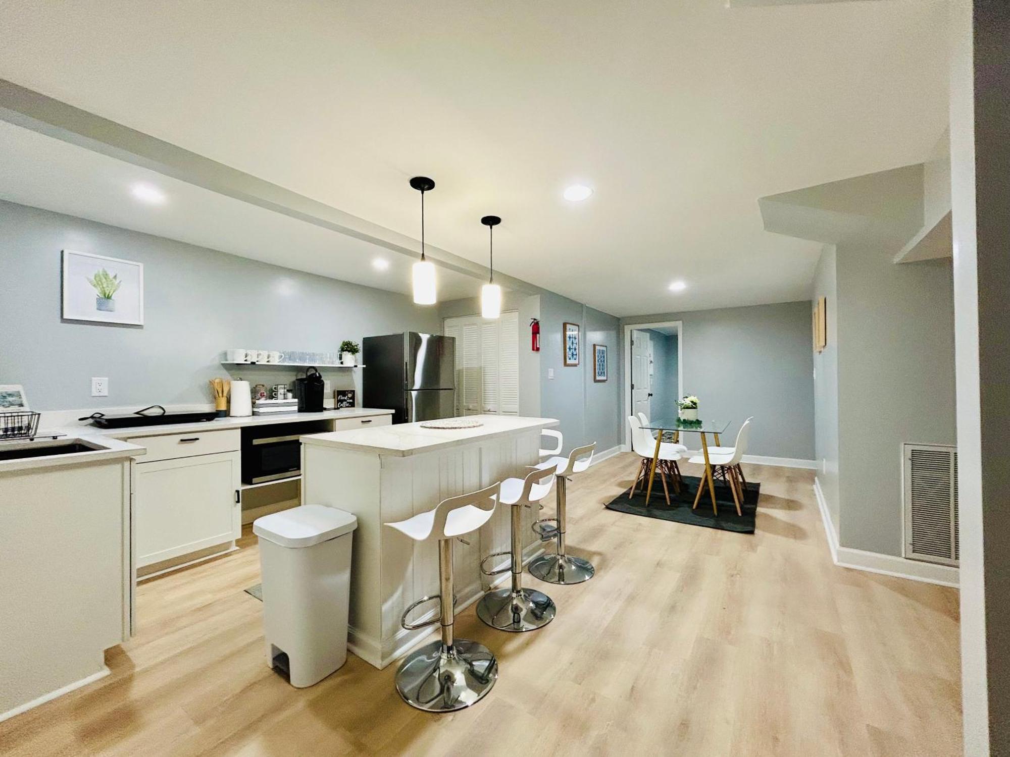 שרלוט Comfy Lower Lvl Apt With Jetted Tub Near Uptown And Unc מראה חיצוני תמונה